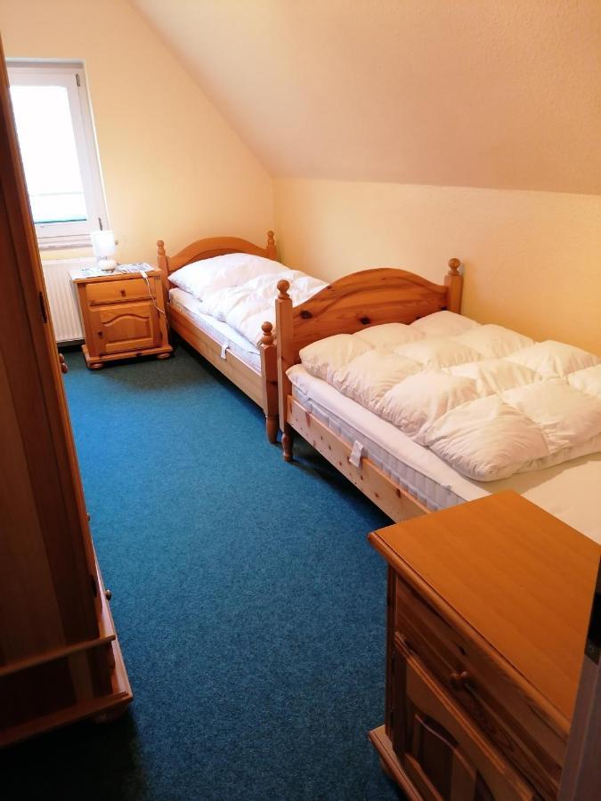 Apartment 6, Waldesruh *